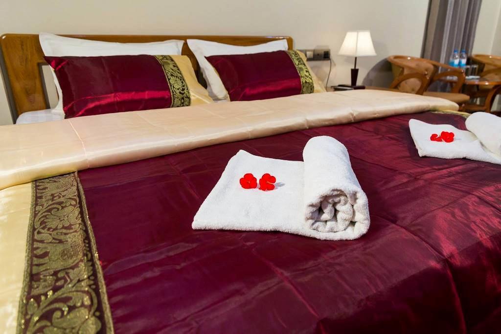 Hotel Lily The Home Hsipaw Εξωτερικό φωτογραφία