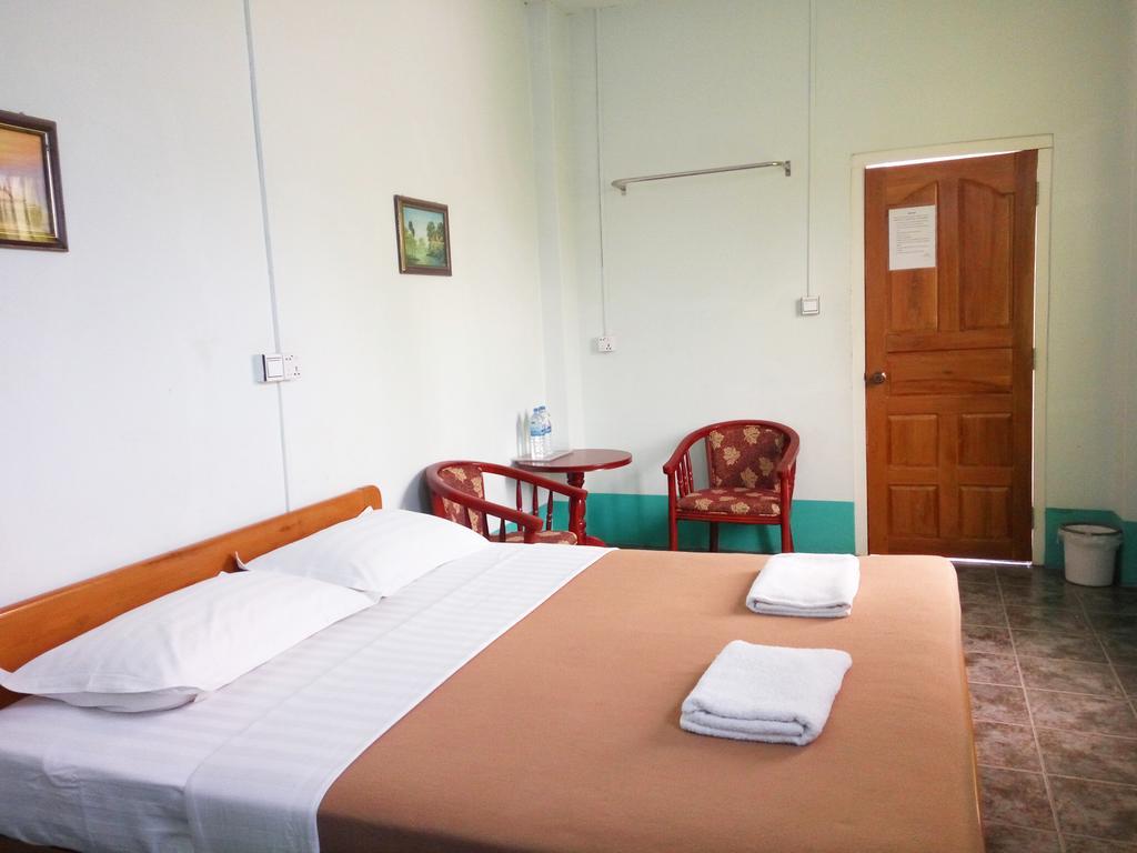 Hotel Lily The Home Hsipaw Εξωτερικό φωτογραφία