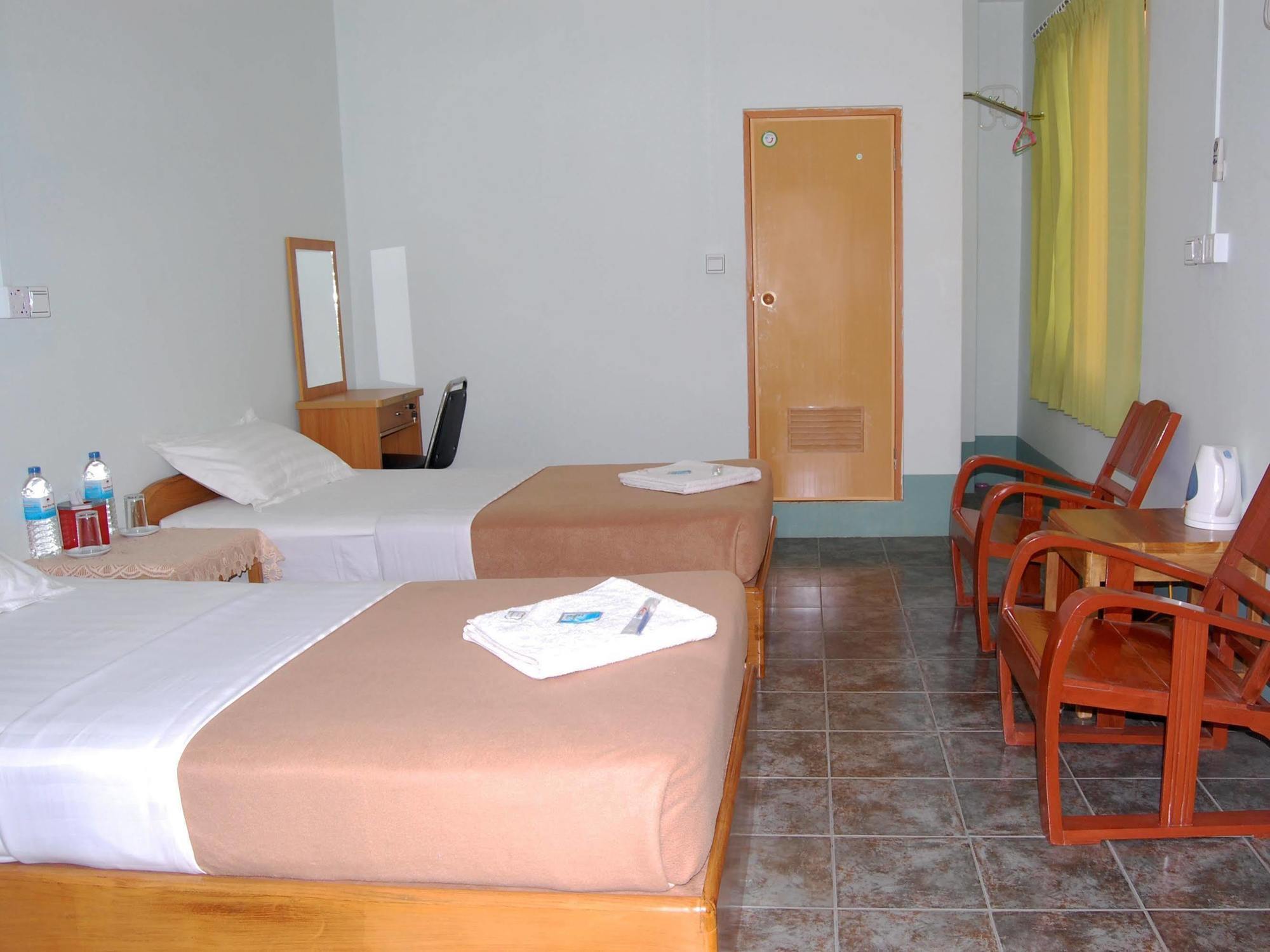 Hotel Lily The Home Hsipaw Εξωτερικό φωτογραφία